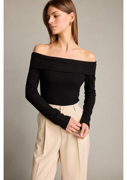 Kayık Yaka Uzun Kollu Tişört G5054AX25WN fırsatları