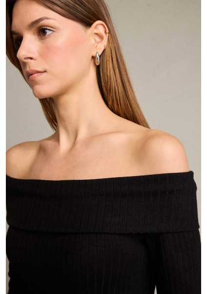 Kayık Yaka Uzun Kollu Tişört G5054AX25WN indirimleri