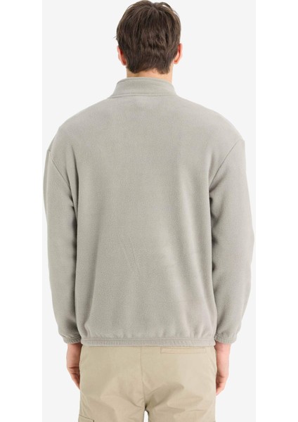 Boxy Fit Dik Yaka Yarım Fermuarlı Polar Sweatshirt E8632AX25WN