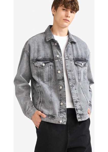 Oversize Geniş Kalıp Düğmeli Denim Ceket F4736AX25AU