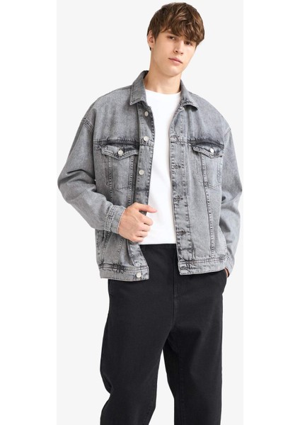 Oversize Geniş Kalıp Düğmeli Denim Ceket F4736AX25AU