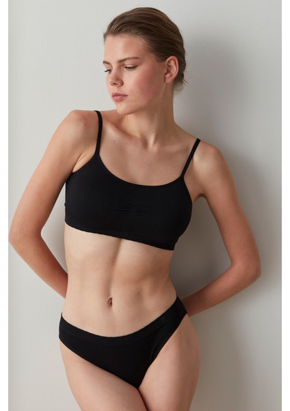 Siyah Nu Basic Dolgusuz Balensiz Çıkarılabilir Kaplı Sütyen
