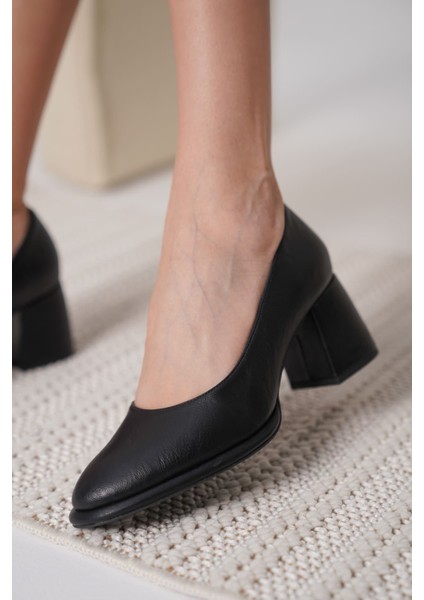 Candie Siyah Cilt Kadın Stiletto modelleri