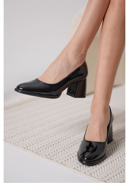 Candie Siyah Rugan Kadın Stiletto