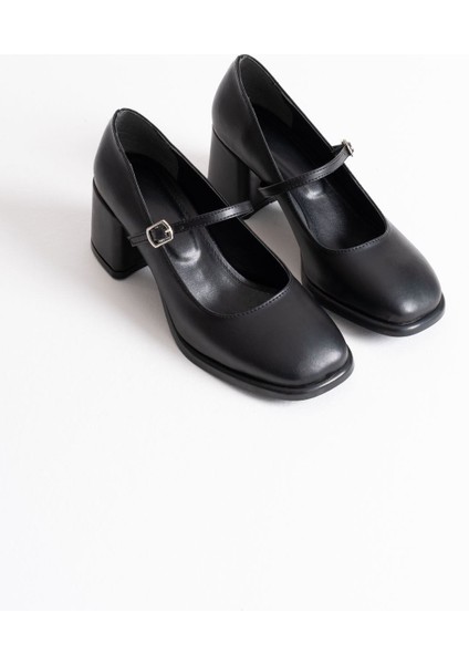 Blown Siyah Cilt Kadın Topuklu Ayakkabı fiyatları