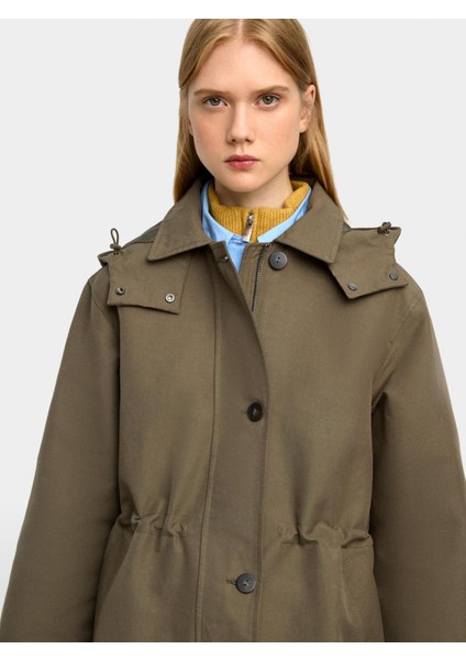 Cepli ve Kapüşonlu Parka fırsatları