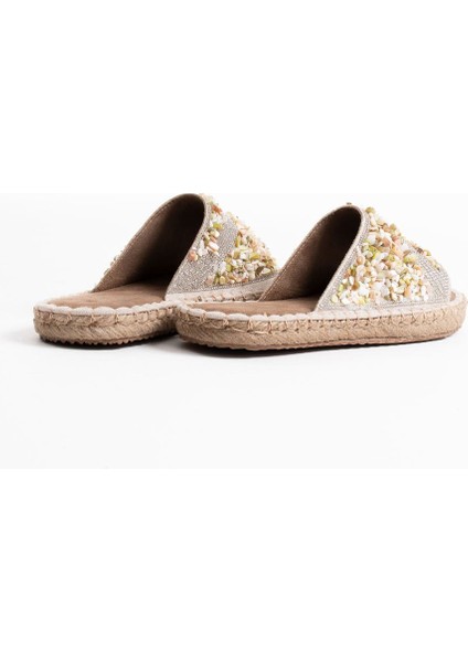 Dennis Kadın Bej Taş Işlemeli Terlik fırsatları