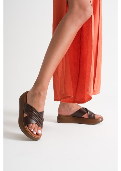 Fayn Acı Kahve Örgü Desenli Hakiki Deri Terlik fırsatları