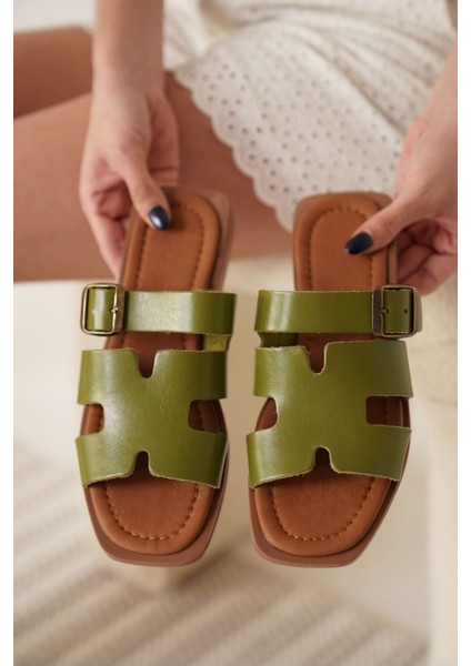 Garcia Haki Yeşili Hakiki Deri Terlik fırsatları