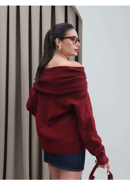 Açık Omuz Düğümlü Triko Kazak indirimleri