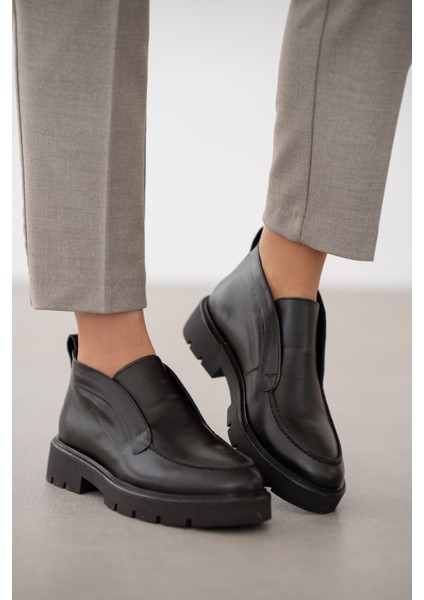 Vornel Hakiki Deri Slip-On Kadın Ayakkabı- Siyah