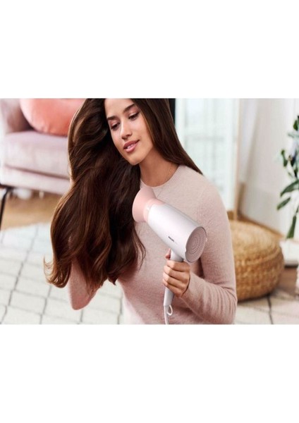 Çok Renkli 1600W Güçlü Saç Kurutma Makinesi modelleri