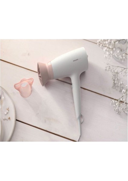 Çok Renkli 1600W Güçlü Saç Kurutma Makinesi indirimleri