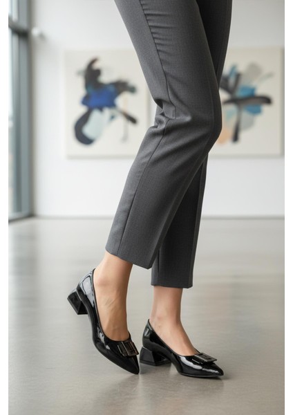 451133 Z Siyah Rugan Kadın Günlük Ayakkabı