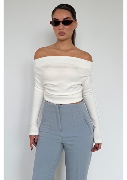 Beyaz Kadın Off Shoulder Uzun Kollu Bluz MG2567 modelleri