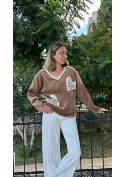 LS1119 Italyan Kalp Desenli Kadife Bluz Camel indirimleri