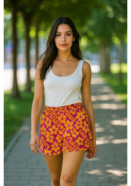 Çiçekli Regular Kadın Short modelleri