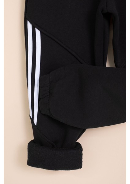 Siyah Şerit Detaylı Yazı Baskılı Beli Lastikli Erkek Çocuk Eşofman Altı 21457 fırsatları