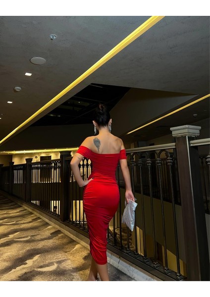 Kadın Düşük Omuz Drapeli Midi Elbise 583027 Kirmizi fırsatları