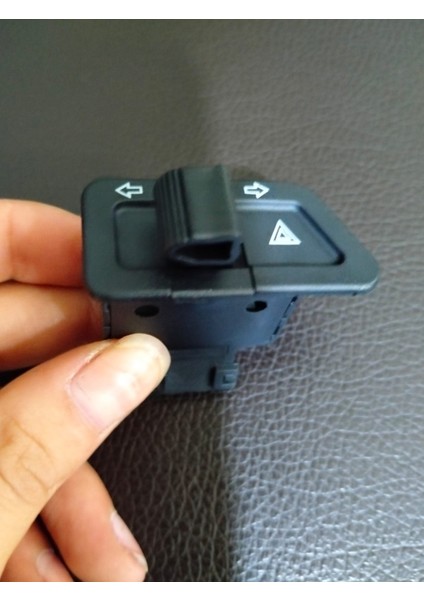 Motor Vito 50 125 Uyumlu 4 Lü Sinyal Flaşör Buton Düğmesi