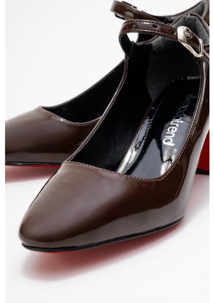 Kadın Biyeli Topuklu Ayakkabı Kahve Rugan fiyatları