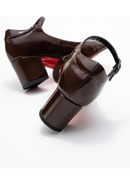 Kadın Biyeli Topuklu Ayakkabı Kahve Rugan modelleri