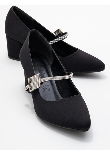 Kadın Taşlı Tokalı Biyeli Topuklu Ayakkabı; Siyah Zra