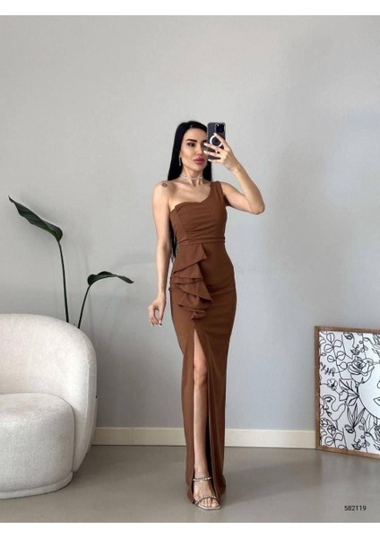 Fırfır Detaylı Yırtmaçlı Uzun Abiye Elbise 582119 Camel fırsatları