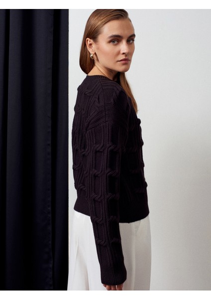 10825 Kabartma Detaylı Triko Kazak-Koyu Kahve fiyatları