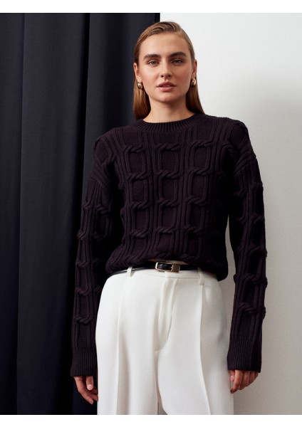 10825 Kabartma Detaylı Triko Kazak-Koyu Kahve indirimleri