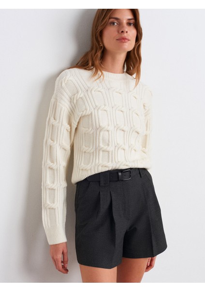10825 Kabartma Detaylı Triko Kazak-Ekru