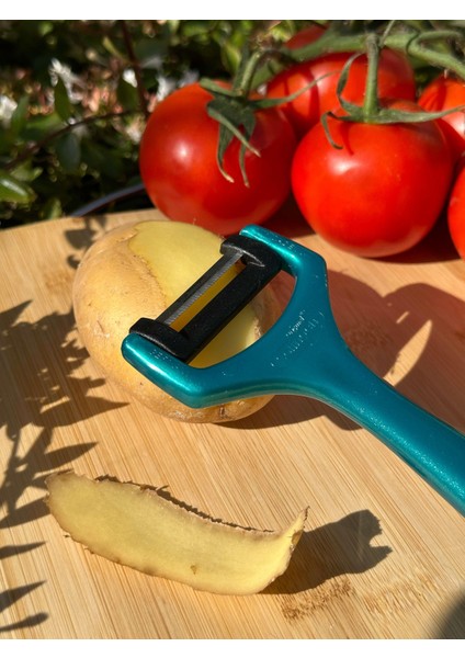 Pırıltılı Turkuaz Sapan Soyacak – Paslanmaz Alman Çeliği, Ergonomik Sap, Yüksek Keskinlik modelleri