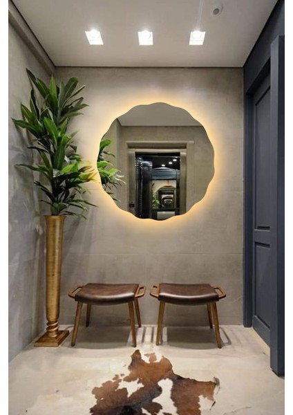 Şık Asimetrik Papatya Desenli LED Banyo Lavabo Duvar Aynası fiyatları