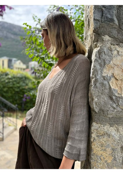 LS8713 Italyan Çizgi Desenli Triko Bluz Vizon fırsatları