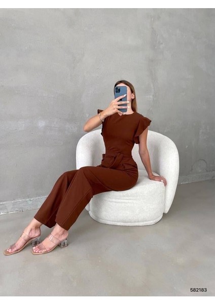 Kolları Fırfırlı Yuvarlak Yaka Kuşaklı Cepli Trend Tulum 582183 Kahve