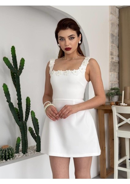 Alyosa Çiçek Detaylı Elbise fırsatları