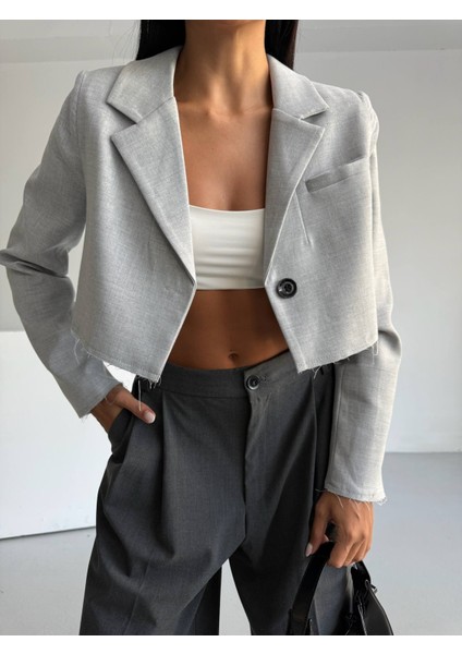 Polyviscon Kısa Blazer Ceket fiyatları