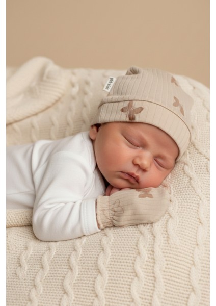 Yeni Doğan Şapka & Eldiven Seti – %100 Pamuklu Penye Extra Yumuşak Hafif Terletmez, 0-6 Ay Unisex