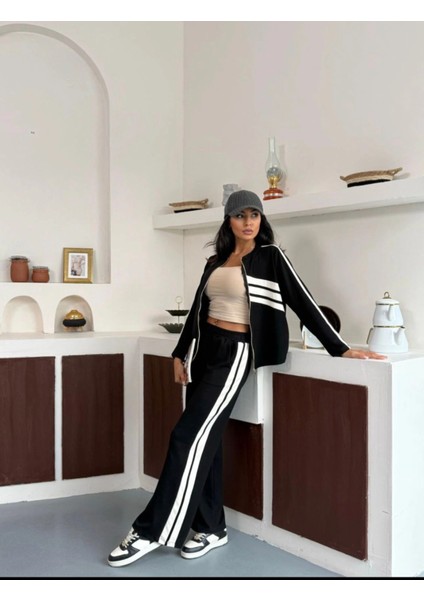 Önü Yan Çizgili Eşofman Takımı modelleri