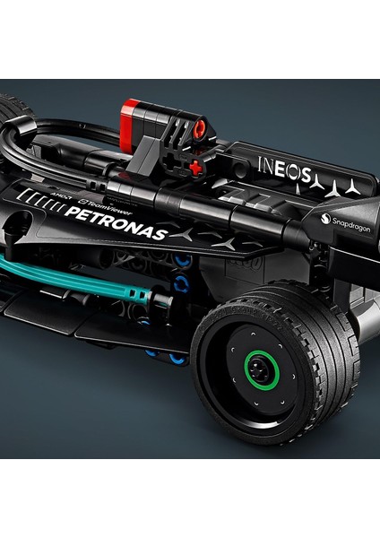 LEGO Technic Mercedes-Amg F1 W14 E Performance Pull-Back 42165-7 Yaş ve Üzeri Çocuklar Için Koleksiyonluk Yaratıcı Yarış Arabası Model Yapım Seti, Doğum Günü Hediyesi Fikri (240 Parça) fiyatları