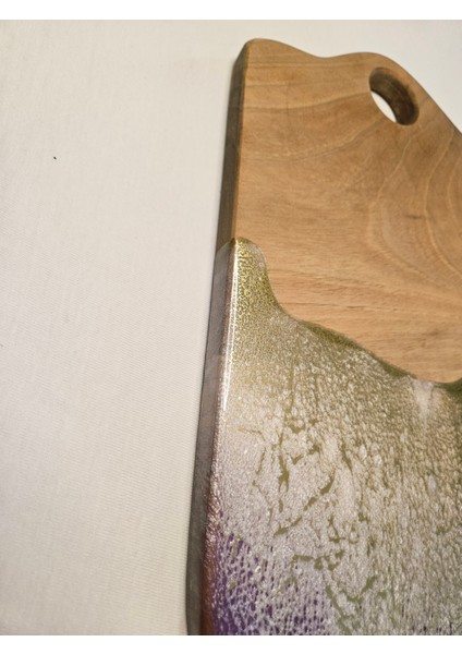 Doğal Ceviz Ağacından Epoksi Sunumluk & Eflatun-Altın Varak Tasarım