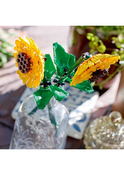 LEGO Botanicals Ayçiçeği 40524 - Dekoratif, Koleksiyonluk ve Sergilenebilir Çiçek Modeli Yapım Seti (191 Parça) modelleri