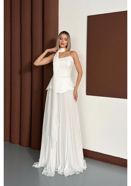 Straplez Boncuk Işlemeli Eteği Piliseli Beyaz Abiye Elbise fiyatları