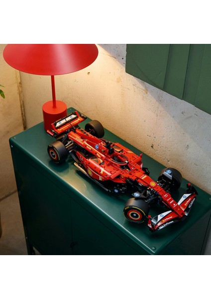 LEGO Technic Ferrari Sf–24 F1 Araba 42207 – Yetişkinler Için 1:8 Ölçekli V6 Motor, Vites Kutusu, Direksiyon ve Drs Içeren Koleksiyonluk Yarış Arabası Modeli Yapım Seti, Hediye Fikri (1361 Parça) modelleri