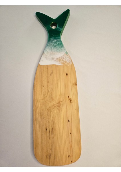 Doğal Sedir Ağacından Epoksi Sunumluk & Balık Model Yeşil-Beyaz fırsatları