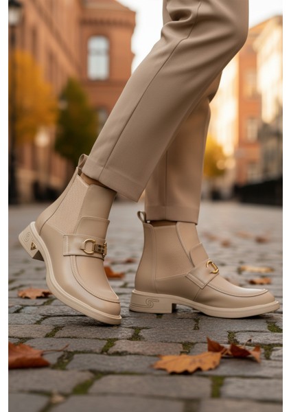 Krem Kadın Topuklu Bot modelleri