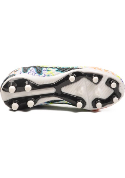Air 600 F Krampon Beyaz-Siyah Çocuk Halı Saha Ayakkabısı indirimleri