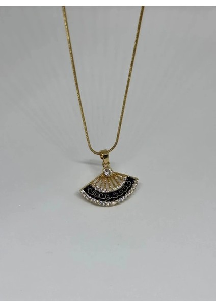 Yelpaze Model Siyah Taşlı Çelik Gold Kolye