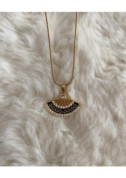 Yelpaze Model Siyah Taşlı Çelik Gold Kolye modelleri