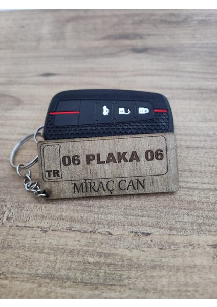 Ahşap Plaka ve Isim Yazılı Anahtarlık Kişiye Özel Kazıma